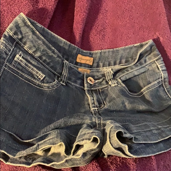 Space girls Jean Shorts Size 9 - Picture 1 of 2